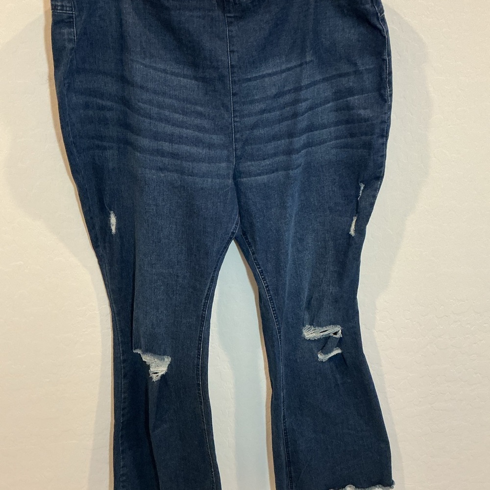 Tinseltown Plus Size 24 W Women’s Bell Bottom Distressed Jeans Stretch ‘70s